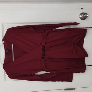 Oh baby by motherhood long sleeve shirt size small